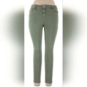 Old Navy Rockstar low-rise skinny jeans, women's size 6, color green